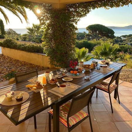 La Mauresque Bed and Breakfast Grimaud Exteriör bild